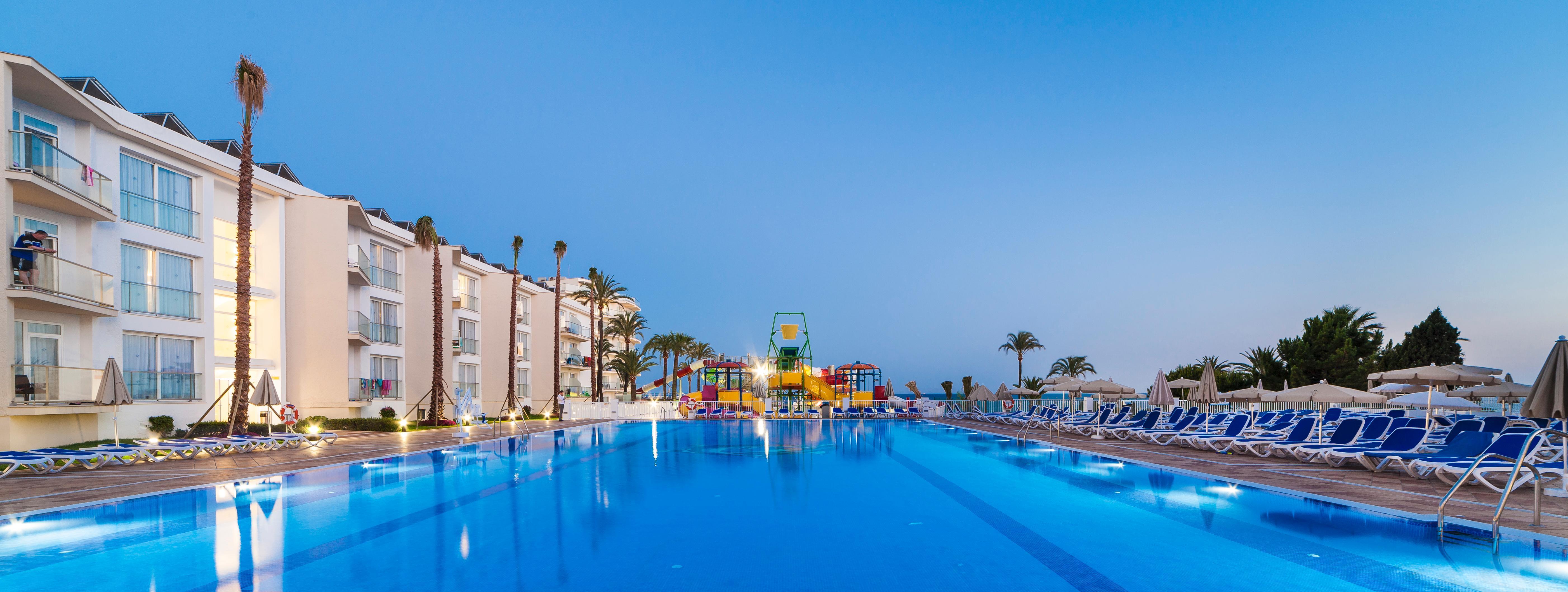 Globales Playa Estepona Exterior foto