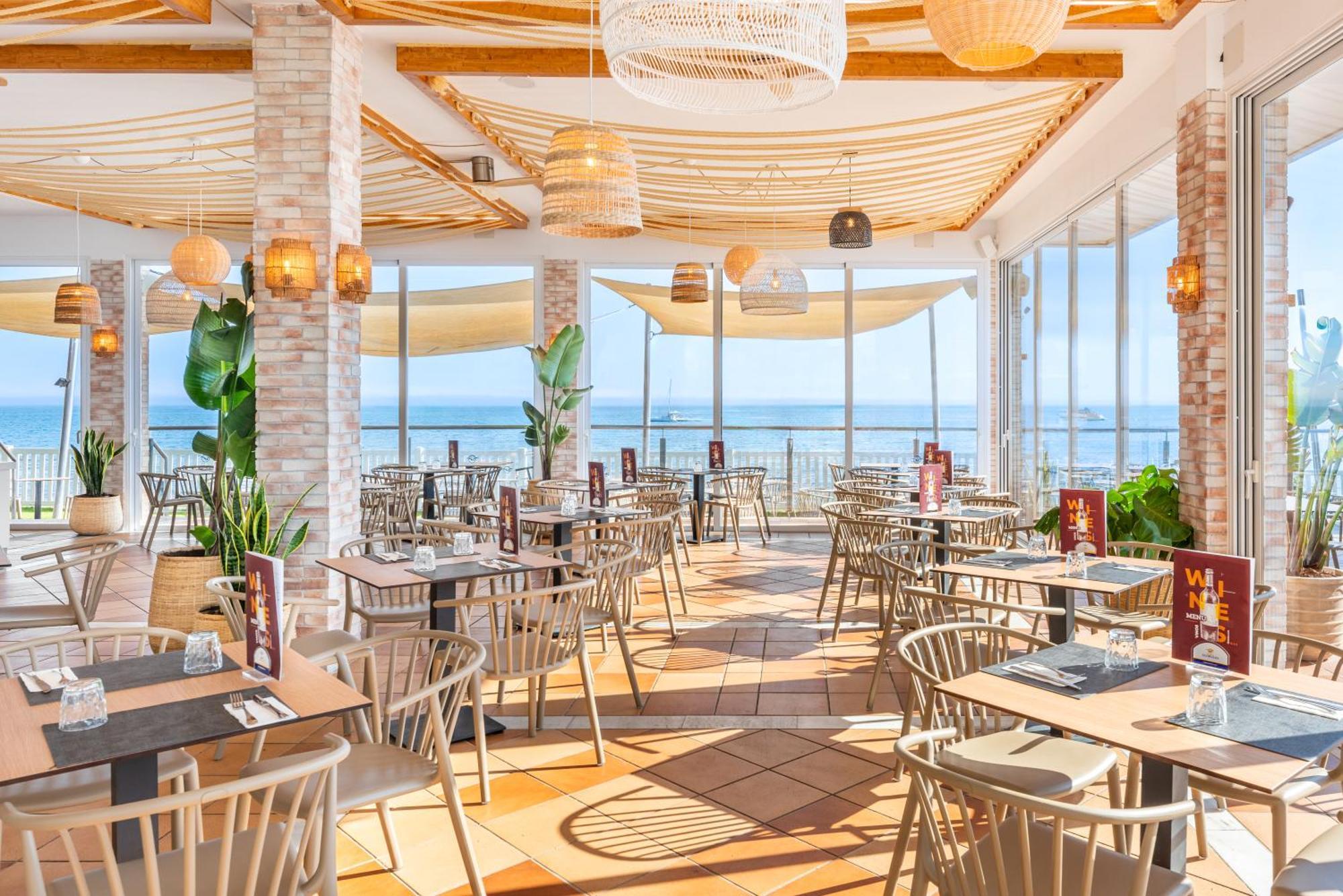 Globales Playa Estepona Exterior foto